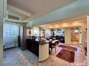 Apartament 3 camere, 2 bai, centrala proprie, Bd. Bucuresti, Ploiesti 