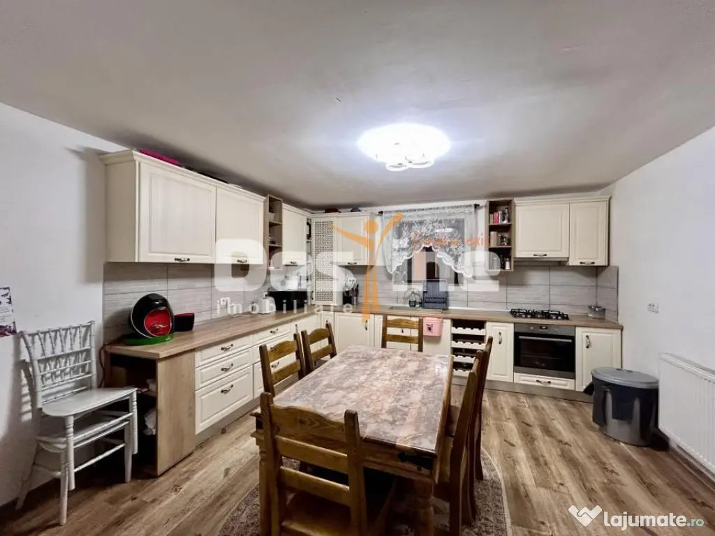 Casa P+1, sauna, beci, teren 340 mp, mobilata si utilata, Breaza, Prahova - Breaza (Prahova)