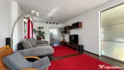 Casă individuală | 6 camere, 4 băi | 217 mp utili | Chiaj 