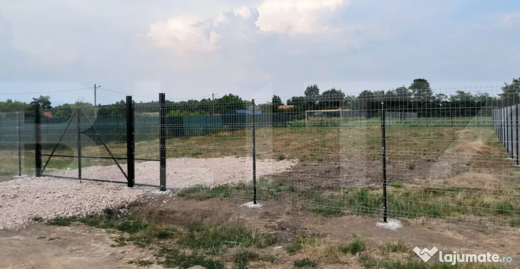 Teren intravilan imprejmuit,945 mp, in Dobolii de Jos - Dobolii De Jos (Covasna)