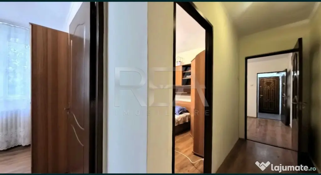 4 camere et. 2/10 Drumul Taberei Parc Moghioros- metrou STB - Bucuresti (Bucuresti-Ilfov)