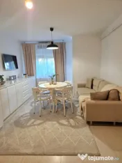 Apartament decomandat, etajul 2 din 4, clasa energetica A, z 
