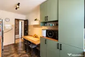 Apartament 4 camere, 2 bai, mobilat, utilat, parcare, Centrul Civic! 