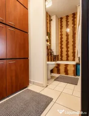 Apartament 4 camere, 2 bai, mobilat, utilat, parcare, Centrul Civic! 