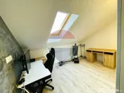Apartament 2 camere decomandat + Loc de parcare privat | Doamna Stanca