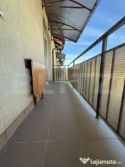 Apartament 2 camere, decomandat, parcare, zona Eroilor 