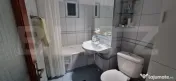 Apartament 3 camere, 69 mp, etaj 2/4, zona Rovine 