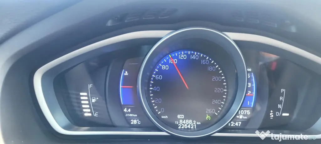 Volvo v40 D3 R-Desig Momentum