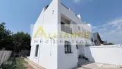 Duplex - 4 camere - 3 bai - 207mp teren