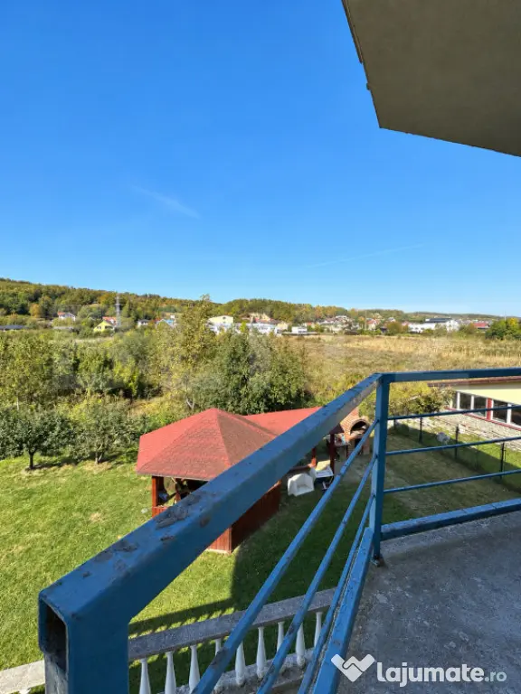 Casa de vanzare, 380 mp, zona Viișoara - Bistrita (Bistrita-Nasaud)
