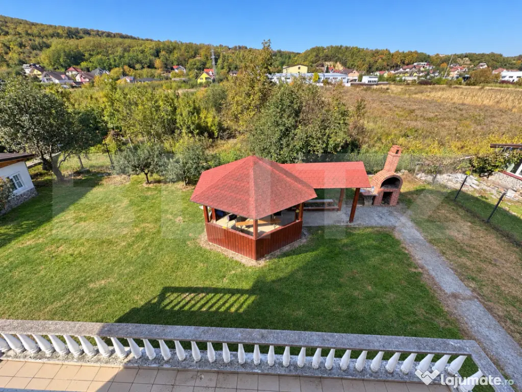 Casa de vanzare, 380 mp, zona Viișoara - Bistrita (Bistrita-Nasaud)