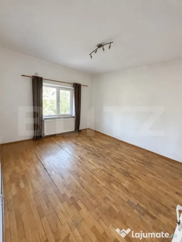 Casa de vanzare, 380 mp, zona Viișoara - Bistrita (Bistrita-Nasaud)