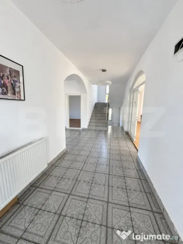 Casa de vanzare, 380 mp, zona Viișoara - Bistrita (Bistrita-Nasaud)
