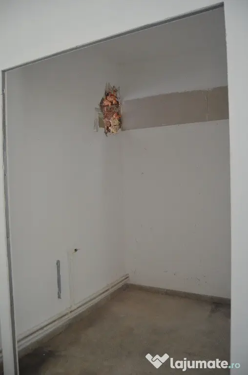 Spatiu comercial spre inchiriere - Busteni (Prahova)