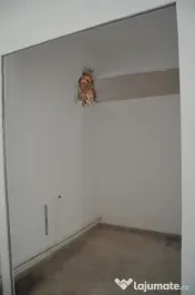Spatiu comercial spre inchiriere 
