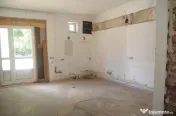 Spatiu comercial spre inchiriere 