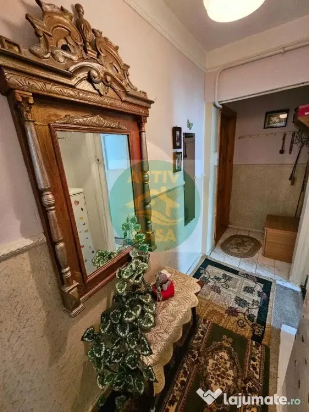 DE ÎNCHIRIAT – APARTAMENT 2CAMERE - Roman (Neamt)