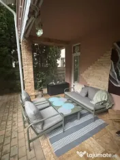 Casa cu etaj si cladire separata, zona centrala in Botosani, aproape d