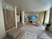 Casa cu etaj si cladire separata, zona centrala in Botosani, aproape d