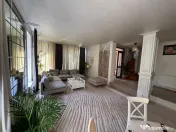 Casa cu etaj si cladire separata, zona centrala in Botosani, aproape d