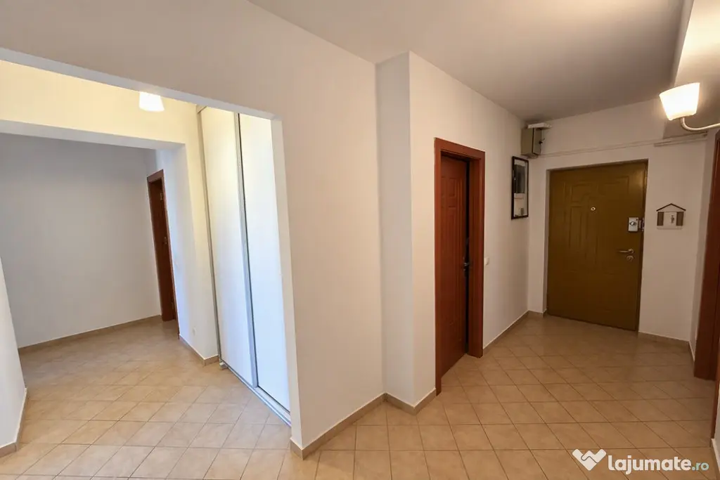 Apartament 4 camere cu garaj Calea Calarasi Decebal - Bucuresti (Bucuresti-Ilfov)