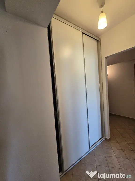 Apartament 4 camere cu garaj Calea Calarasi Decebal - Bucuresti (Bucuresti-Ilfov)