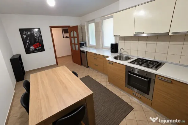 Apartament 4 camere cu garaj Calea Calarasi Decebal - Bucuresti (Bucuresti-Ilfov)