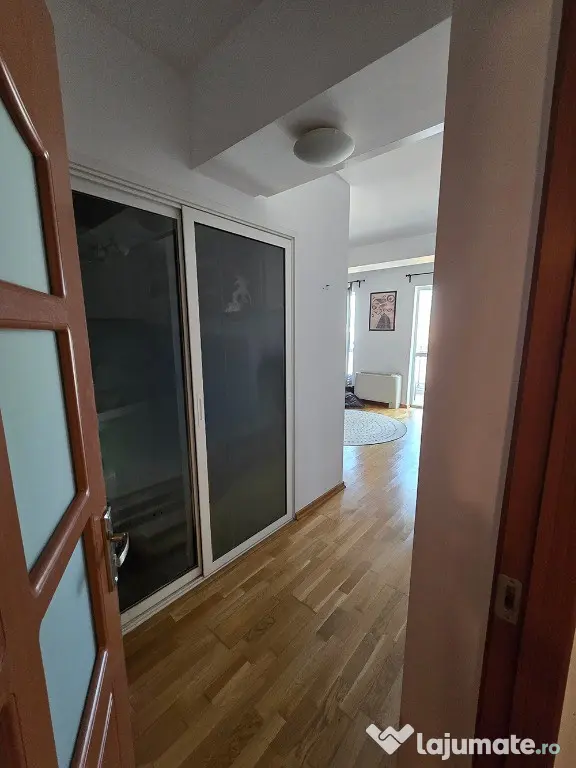 Apartament 4 camere cu garaj Calea Calarasi Decebal - Bucuresti (Bucuresti-Ilfov)