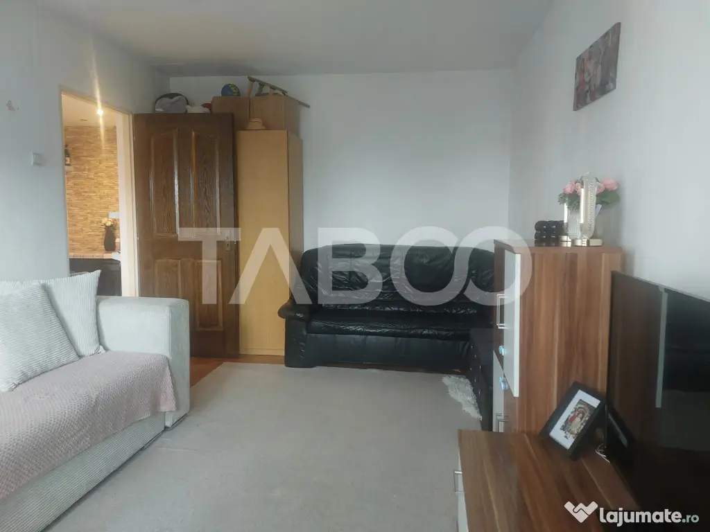 Apartament 65 mp 3 camere decomandate balcon Pet Friendly Va - Sibiu (Sibiu)