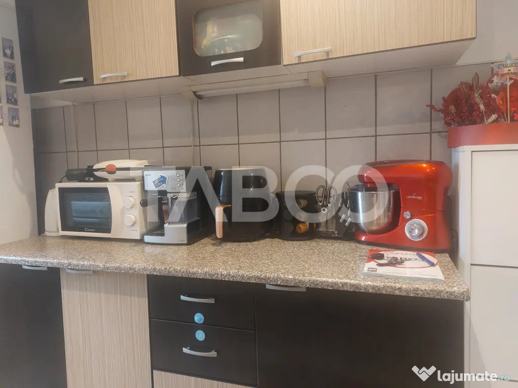 Apartament 65 mp 3 camere decomandate balcon Pet Friendly Va - Sibiu (Sibiu)