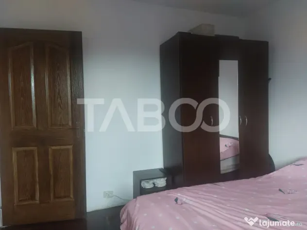 Apartament 65 mp 3 camere decomandate balcon Pet Friendly Va - Sibiu (Sibiu)