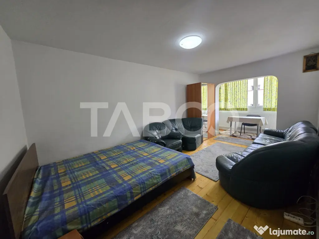 Apartament de inchiriat 2 dormitoare decomandat Vasile Aaron - Sibiu (Sibiu)