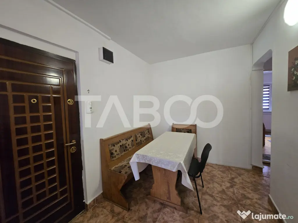 Apartament de inchiriat 2 dormitoare decomandat Vasile Aaron - Sibiu (Sibiu)
