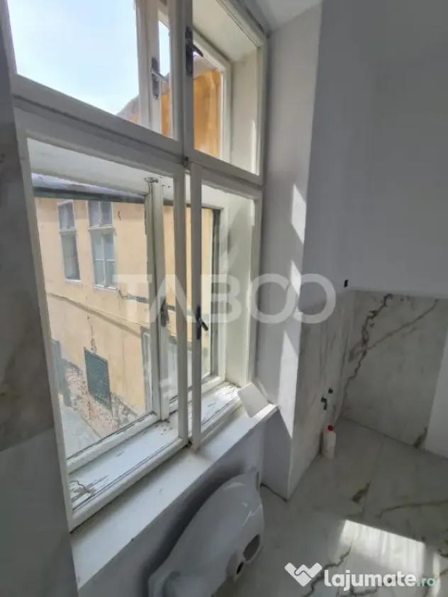 Spatiu comercial de inchiriat pe Lucian Blaga in centru Sebe - Sebes (Alba)
