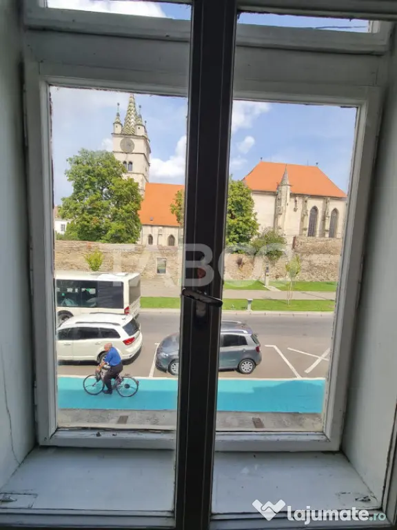 Spatiu comercial de inchiriat pe Lucian Blaga in centru Sebe - Sebes (Alba)