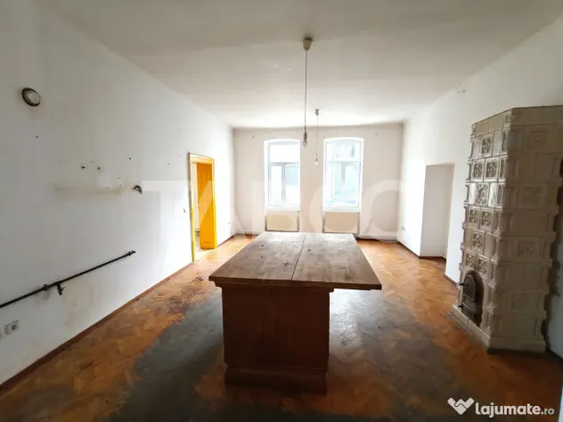 Spatiu de inchiriat in curte proprie - zona Lupeni - Comisio - Sibiu (Sibiu)