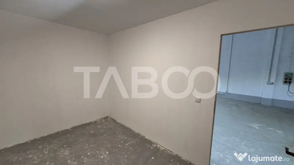 Spatiu comercial 250mpu de inchiriat renovat modern cu acce - Sibiu (Sibiu)