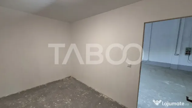 Spatiu comercial 250mpu de inchiriat renovat modern cu acce - Sibiu (Sibiu)