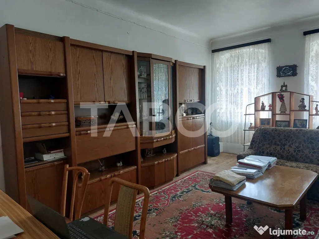 Apartament spatios la casa 97 mpu 3 camere 20 mp gradina piv - Cisnadie (Sibiu)