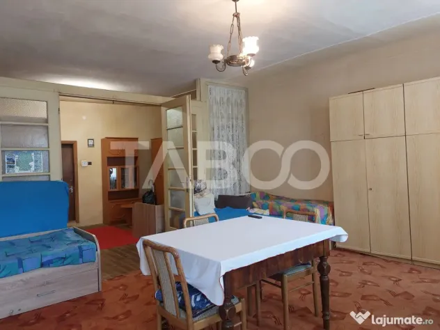 Apartament spatios la casa 97 mpu 3 camere 20 mp gradina piv - Cisnadie (Sibiu)