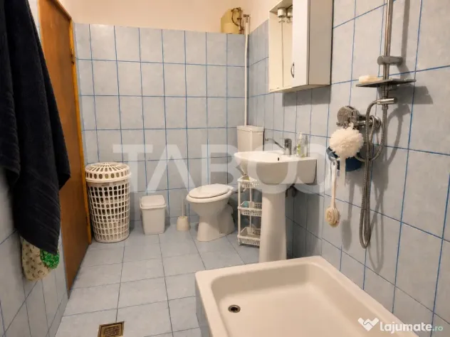 Apartament spatios la casa 97 mpu 3 camere 20 mp gradina piv - Cisnadie (Sibiu)