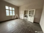 3 apartamente de vanzare la casa 132 mpu curte 966 mp Turnis 