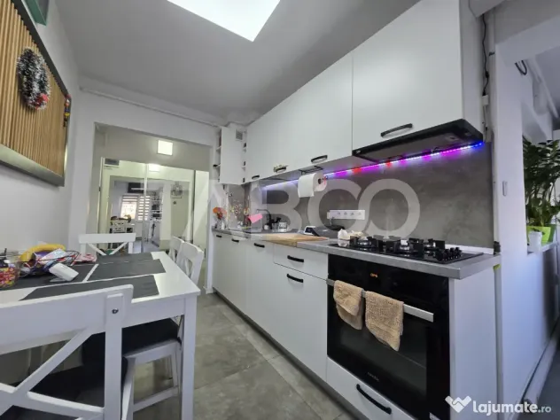Apartament 2 camere de vanzare 51mp decomandat Vasile Aaron - Sibiu (Sibiu)