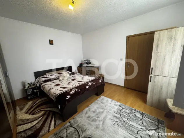 Apartament la casa 3 camere 69 mpu garaj propriu Orasul de J - Sibiu (Sibiu)