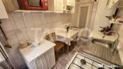Apartament de vanzare 4 camere decomandate etaj 1 Vasile Aar 
