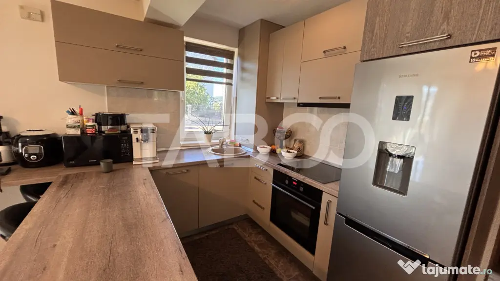 Apartament 3 camere de vanzare 65mpu cu loc de parcare - Sibiu (Sibiu)