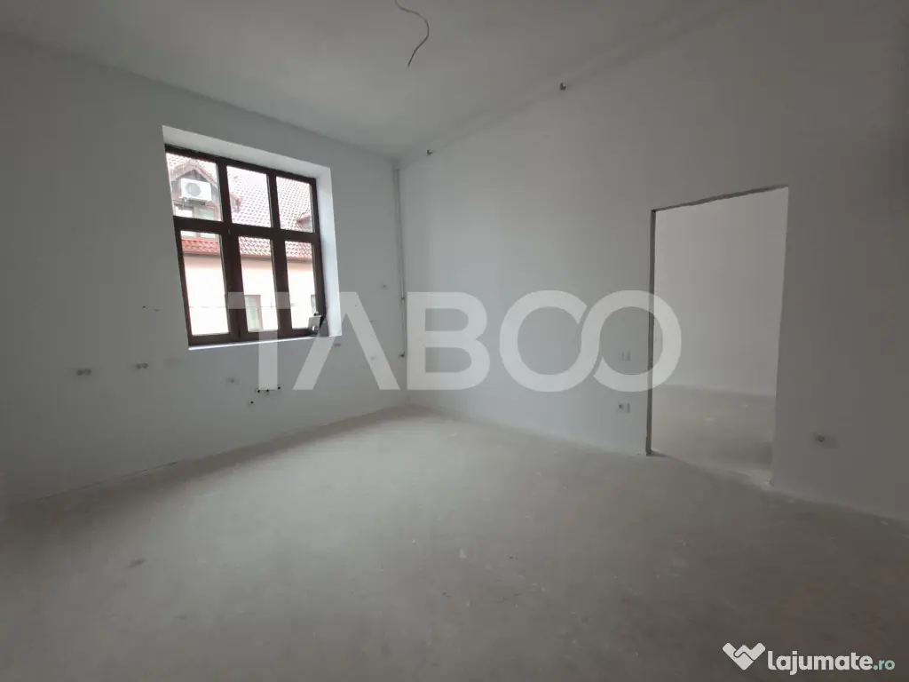 Apartament de vanzare 3 camere 3 bai zona centrala - predare - Sibiu (Sibiu)
