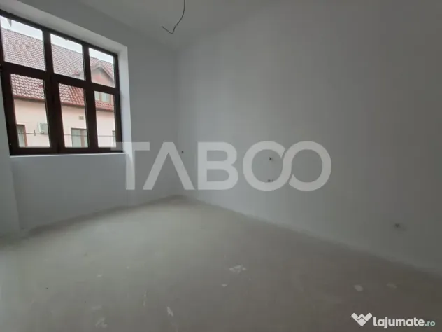 Apartament de vanzare 3 camere 3 bai zona centrala - predare - Sibiu (Sibiu)