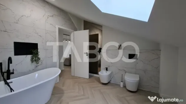 Penthouse lux ultrafinisat dotat si mobilat 2 nivele 131 mp - Sibiu (Sibiu)
