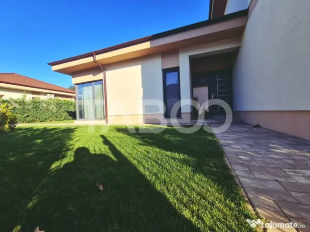Vila de lux de vanzare in Sebes zona rezidentiala - Sebes (Alba)